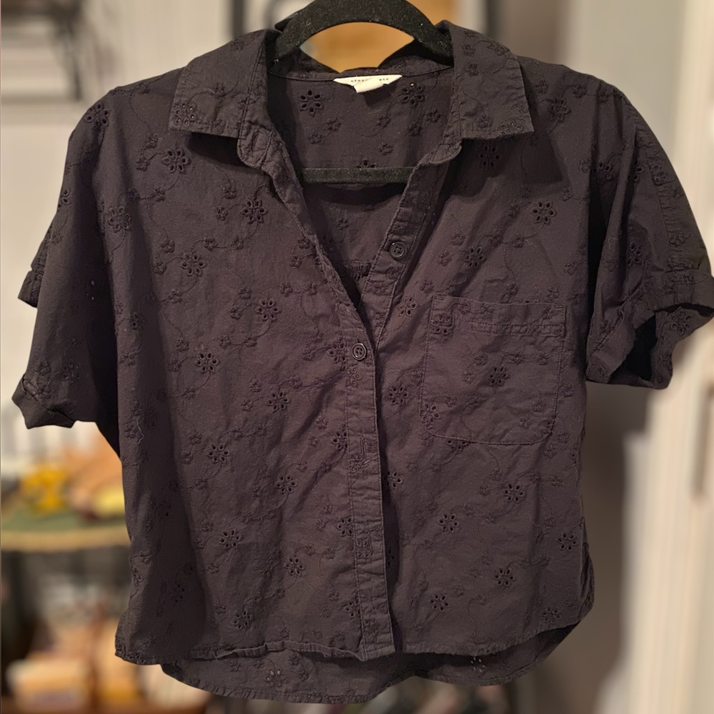 Aeropostale Black Floral Eyelet Camp Shirt